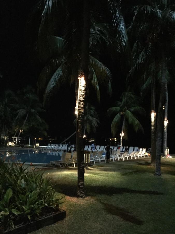 Reco Homestay@ The Regency Tanjung Tuan Beach Resort Port Dickson Tepi Pantai Buitenkant foto